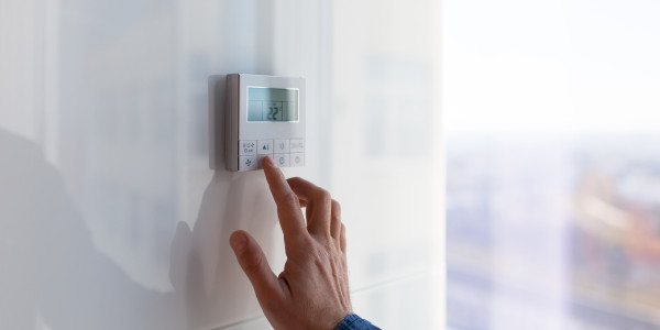 Reformas Integrales de Tiendas y Locales  Comerciales Cieza · Instalación Domótica y Automatización